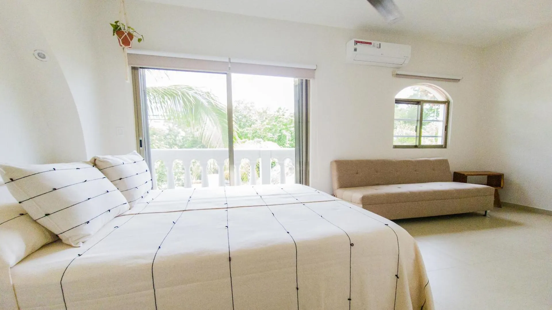 Gorgeous Villa In Aldea Zama With Beach Club Access Tulum Mexico